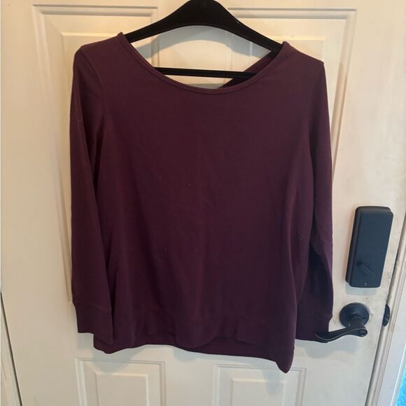 Old Navy Women's Deep Purple Long Sleeve Sweatshirt with Cut Out Back - Picture 3 of 5